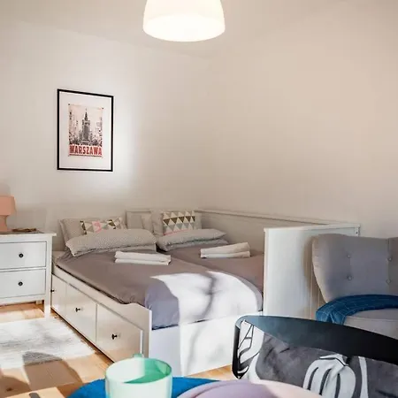 White Beds - For 6 People In The Center Apartamento Cracóvia